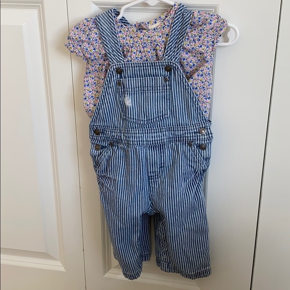 Overalls outfit